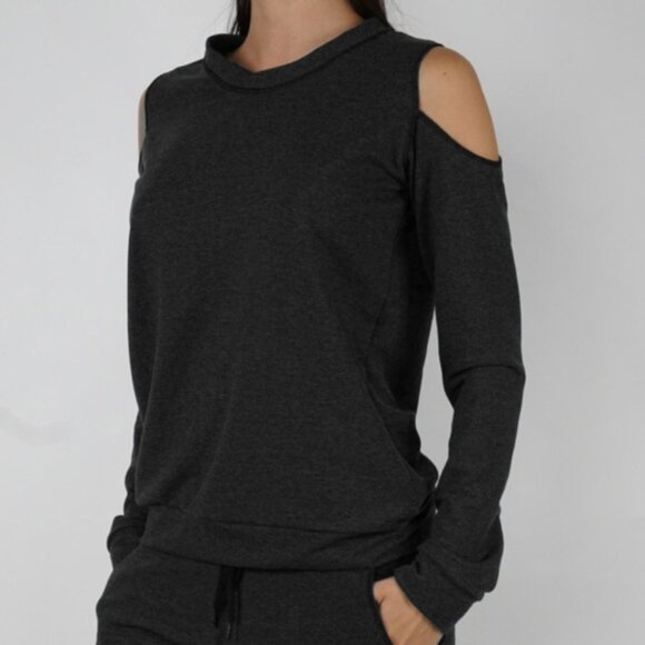 Cozy Off Shoulder Long Sleeved Shirt - Picture 2 of 3